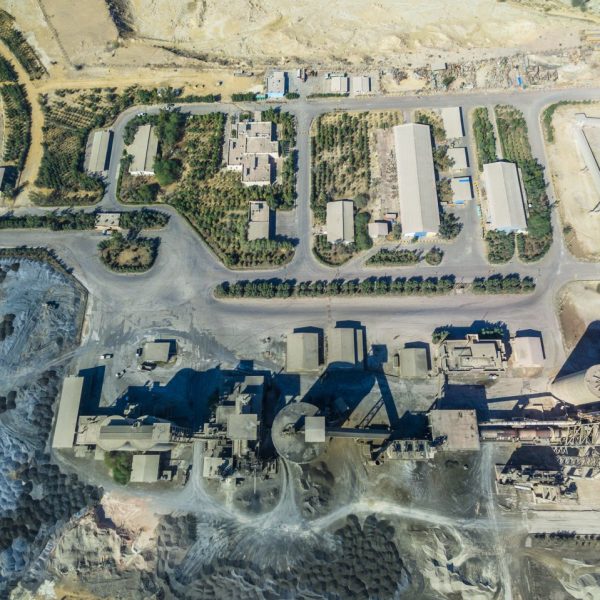 کارخانه شرکت سیمان قشم10