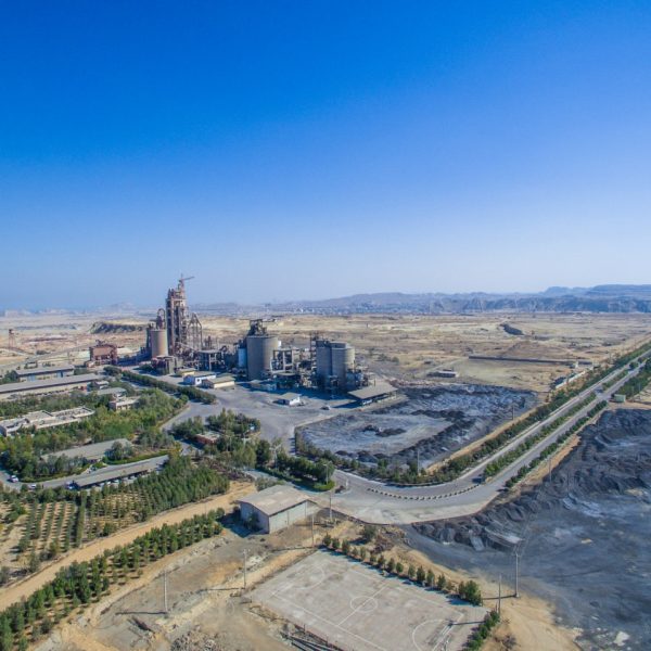 کارخانه شرکت سیمان قشم12