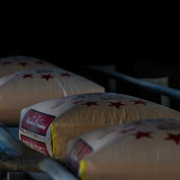 کارخانه شرکت سیمان قشم21