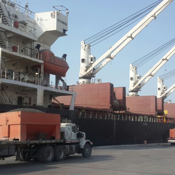 کارخانه شرکت سیمان قشم25